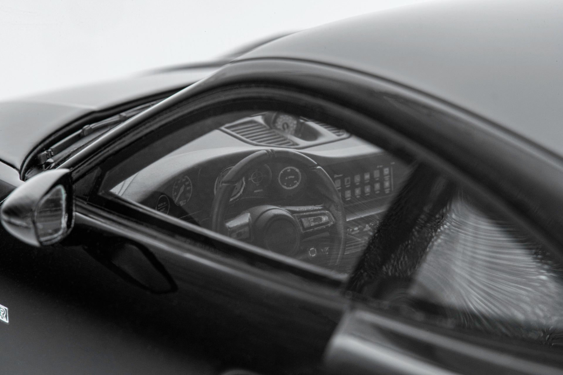BRABUS 900 ROCKET R Black 1:18 – Premium model car | BRABUS Shop