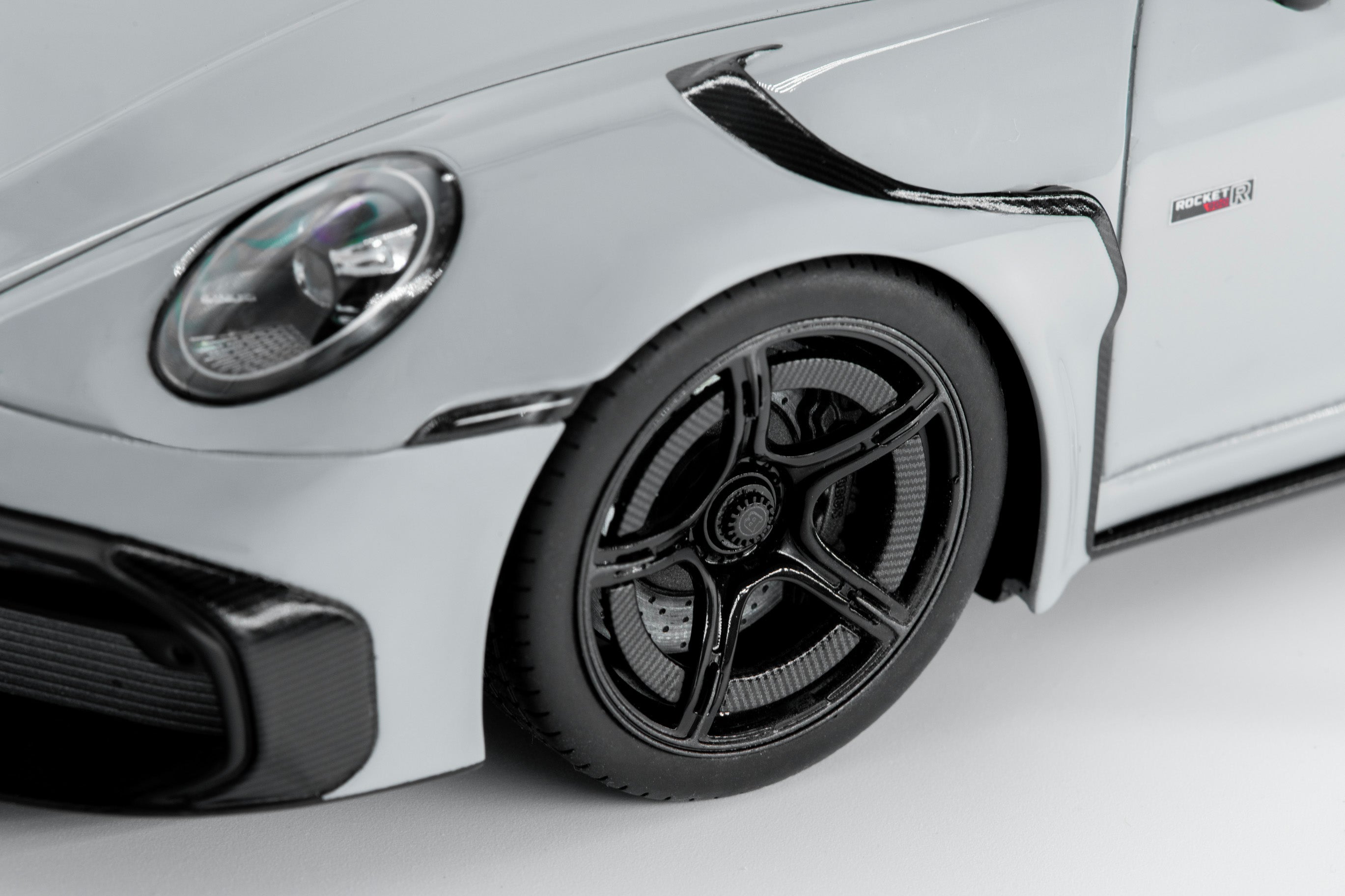 BRABUS 900 ROCKET R Gray 1:18 - Premium Model Car | BRABUS Shop